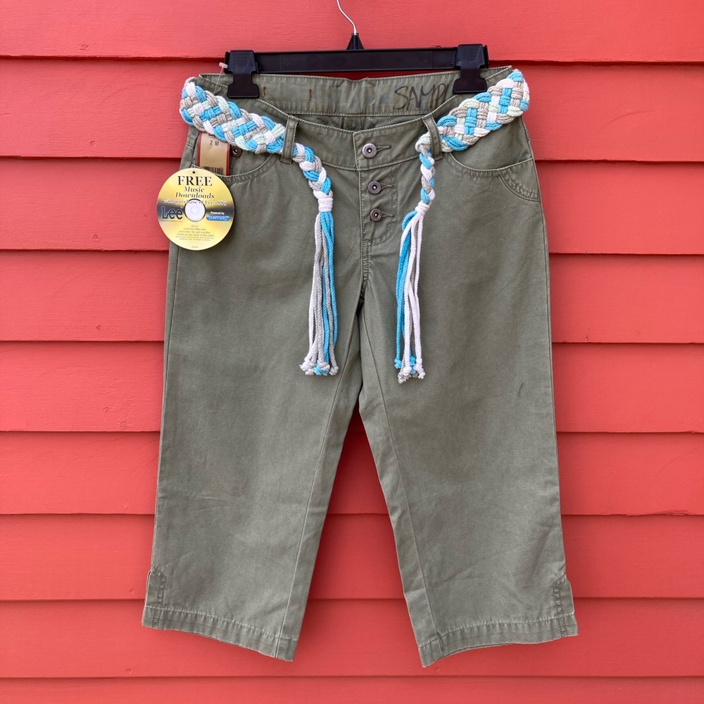 Lee 1889 Dusty Moss Belted Capri Pants Women's Size 7M (NWT) Too Cute!